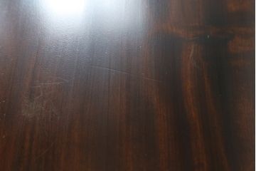 ローテーブルをリペア&カスタム!脚を加工し高さを上げ、全体を1トーン落ち着いた色味で着色仕上げ。(コーヒーテーブル、カフェテーブル、サイドテーブル)