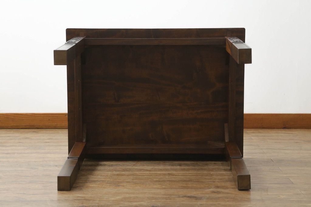 ローテーブルをリペア&カスタム!脚を加工し高さを上げ、全体を1トーン落ち着いた色味で着色仕上げ。(コーヒーテーブル、カフェテーブル、サイドテーブル)