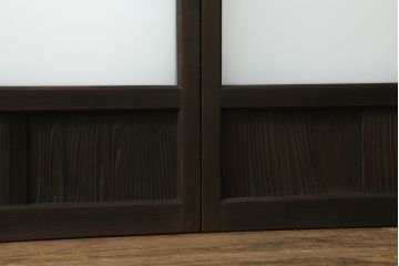 昭和初期のガラス窓の見た目を変えずに綺麗にリペア!元の色味を活かした着色仕上げ。(引き戸、ガラス戸、建具)