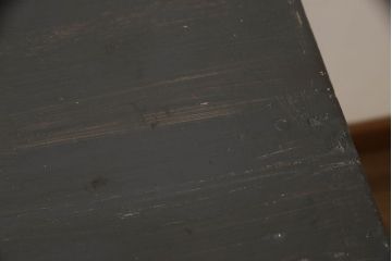 カウンターテーブルの見た目を変えずに綺麗にリペア!金具も現状の物を使用。元のペイントを活かして仕上げ。(作業台、デスク、在宅ワーク、在宅用レジ台、収納棚、店舗什器、オルタネイティブ品、改造品、引き出し)