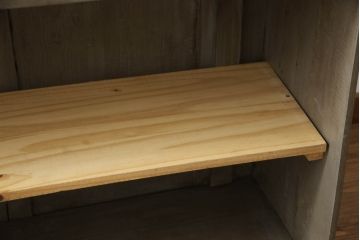 カウンターテーブルの見た目を変えずに綺麗にリペア!金具も現状の物を使用。元のペイントを活かして仕上げ。(作業台、デスク、在宅ワーク、在宅用レジ台、収納棚、店舗什器、オルタネイティブ品、改造品、引き出し)