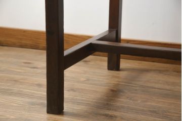 片袖机をリペア&カスタム!設置場所に合わせて天板の幅をリサイズ。引き出しの取っ手を交換。1トーン落ち着いた色味に着色仕上げ。(ワークデスク、在宅ワーク用、在宅用、オフィスデスク)