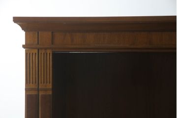 ドレクセルヘリテイジの大型キャビネットをリペア&カスタム!テレビを設置できるよう上段の棚を取り除き、装飾を移設。引き出しはフラップダウン式に加工。(テレビ台、AVボード、収納棚、戸棚)