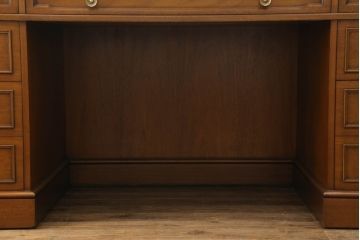 ドレクセルヘリテイジの両袖机をリペア&カスタム!4パーツに分割できるよう加工し、1トーン落ち着いた色味に着色仕上げ。(プレジデントデスク、ニーホールデスク、ワークデスク、オフィスデスク、在宅用、在宅ワーク用)