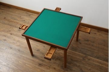 ゲームテーブルをリペア&カスタム!高品質リペアを施し、脚をカットし高さをリサイズ。(ダイニングテーブル、サイドテーブル、食卓、机、在宅ワーク用、在宅用、二人掛け、四人掛け、2人掛け、4人掛け)