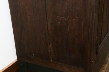 カウンターテーブルをリペア&カスタム!脚をカットし、新に鉄脚を取り付け。1トーン落ち着いた色味に着色仕上げ。(サイドキャビネット、サイドボード、収納棚、戸棚、リビングボード、引き出し)