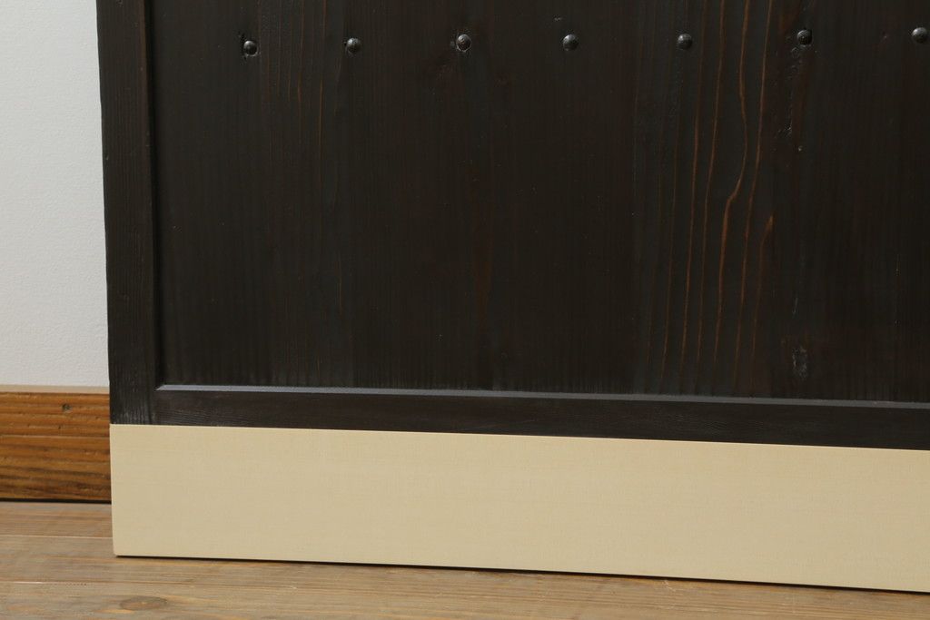 格子戸をリペア&カスタム!設置場所に合わせてリサイズ。(引き戸、建具)