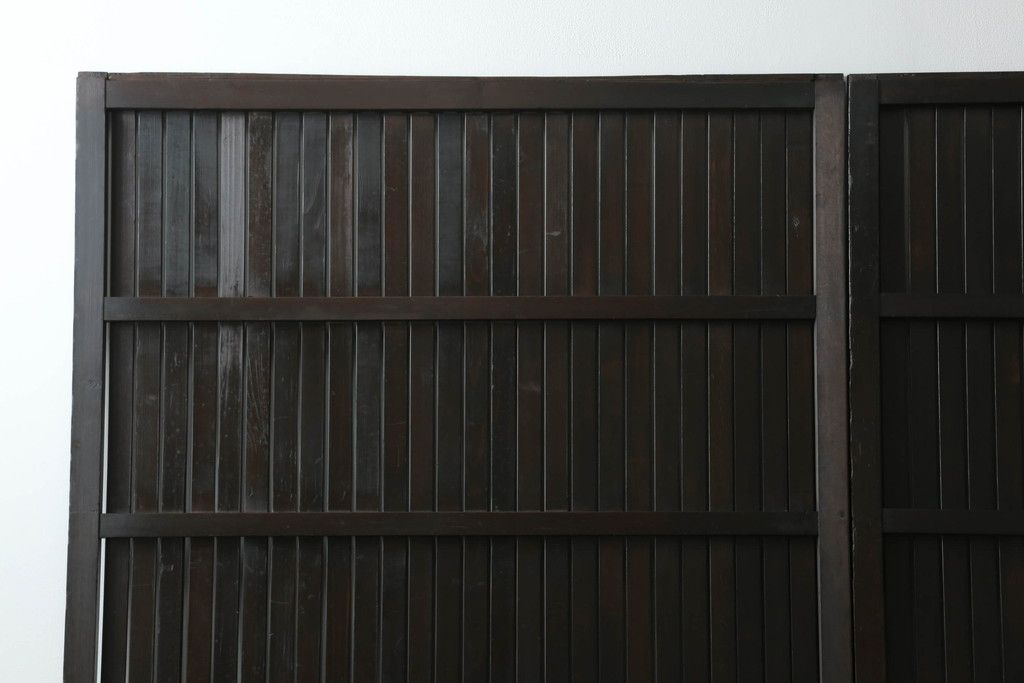 格子戸をリペア&カスタム!設置場所に合わせてリサイズ。(引き戸、建具)