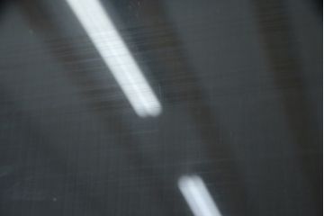 ガラス戸をリペア&カスタム!設置場所に合わせてリサイズ。(引き戸、建具)