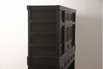水屋箪笥をリペア&カスタム!全体を剥離し、黒色で再着色。(収納箪笥、重ね箪笥、食器棚、収納棚)