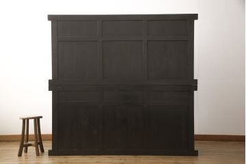 水屋箪笥をリペア&カスタム!全体を剥離し、黒色で再着色。(収納箪笥、重ね箪笥、食器棚、収納棚)