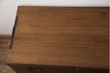 総桐箪笥をリペア&カスタム!高品質リペアを施し、濃い茶系で着色仕上げ。(桐たんす、総桐たんす、時代箪笥、衣装タンス、チェスト、引き出し、和箪笥)