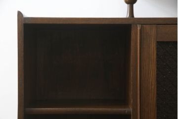 戸棚をリペア&カスタム!扉のガラスを模様入りのカラーガラスに変更。(収納棚、本箱、キャビネット、引き出し)