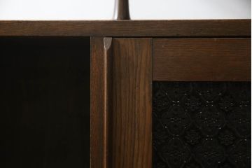 戸棚をリペア&カスタム!扉のガラスを模様入りのカラーガラスに変更。(収納棚、本箱、キャビネット、引き出し)