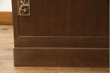 布団箪笥をリペア&カスタム!高品質リペアを施し、奥行きを狭くリサイズ。底板を補強し、オーク系で着色仕上げ。(収納箪笥、桐箪笥、和箪笥、桐たんす)
