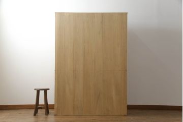 総桐箪笥をリペア&カスタム!上段右側の棚板を取り外し、畳に跡がつくのを軽減させるための下敷き板を新規製作。砥の粉を落としクリアワックスで仕上げ。(胴丸、和タンス、桐たんす、収納箪笥、衣装タンス)