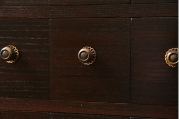 薬箪笥をリぺア&カスタム!同時購入の箪笥に合わせた色味に着色し、雰囲気を損なわぬよう仕上げ。(小物収納、総桐箪笥、総桐たんす、整理箪笥、チェスト)