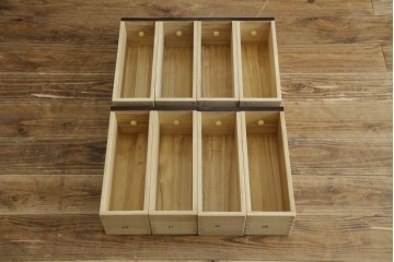 薬箪笥をリぺア&カスタム!同時購入の箪笥に合わせた色味に着色し、雰囲気を損なわぬよう仕上げ。(小物収納、総桐箪笥、総桐たんす、整理箪笥、チェスト)