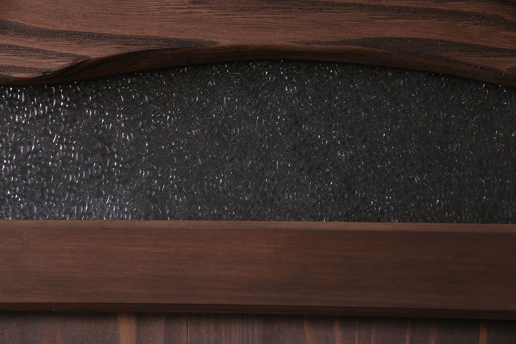 トイレ扉を新規製作!当店商品を参考にデザイン。ダイヤガラスを組み入れ。表示錠、鍵、蝶番、戸車を取り付け。(木製扉、建具)