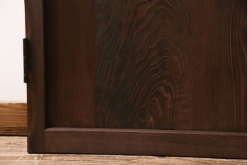 トイレ扉を新規製作!当店商品を参考にデザイン。ダイヤガラスを組み入れ。表示錠、鍵、蝶番、戸車を取り付け。(木製扉、建具)