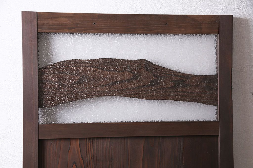 トイレ扉を新規製作!当店商品を参考にデザイン。ダイヤガラスを組み入れ。表示錠、鍵、蝶番、戸車を取り付け。(木製扉、建具)