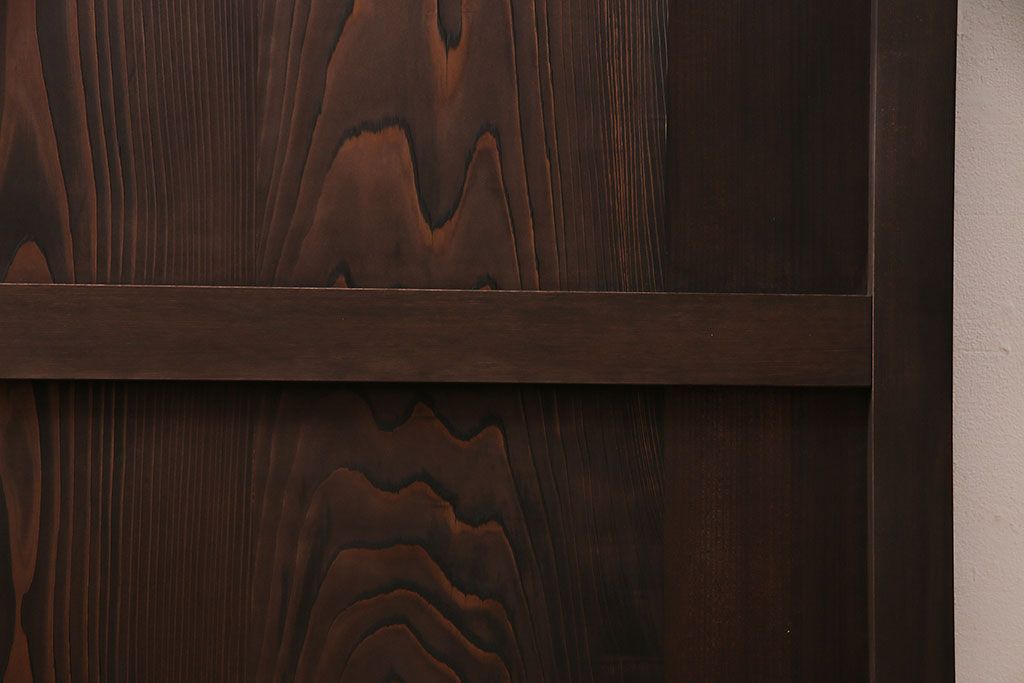 トイレ扉を新規製作!当店商品を参考にデザイン。ダイヤガラスを組み入れ。表示錠、鍵、蝶番、戸車を取り付け。(木製扉、建具)