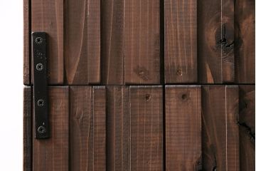 薄型ブックシェルフを新規製作!ヒノキ材、杉材を使用。かぶせタイプの取っ手を取り付け。(飾り棚、収納棚、オープンラック)
