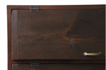 パタパタ扉の下駄箱を新規製作!本体はヒノキ無垢材、前板は古材を使用。鉄脚と取っ手を取り付け。(収納棚、戸棚、ロッカー)