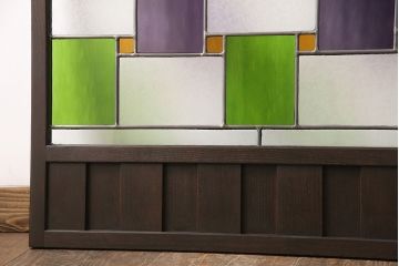 大正ロマンな衝立を新規製作!当店商品を参考にデザイン。結霜ガラス、黄色・緑・紫の色ガラスを組み入れ。(つい立て、パーテーション)