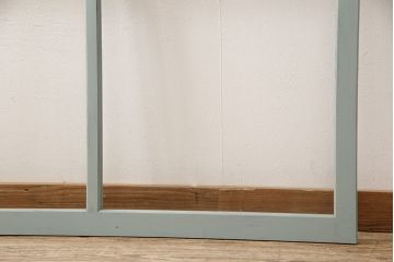 ガラス窓を新規製作!クリアガラスを組み入れ。バターミルクペイントのブルー系でペイント仕上げ。(ガラス戸、建具)