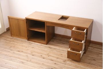洗面台を新規製作!本体はオーク材・ヒノキ材を使用。天板配管用穴開け加工。引き出しはソフトクローズを取り付け。(収納棚、引き出し)