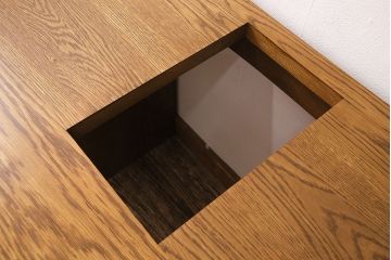 洗面台を新規製作!本体はオーク材・ヒノキ材を使用。天板配管用穴開け加工。引き出しはソフトクローズを取り付け。(収納棚、引き出し)