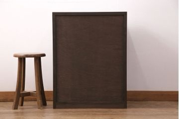 水屋箪笥を新規製作!建具はモールガラスを組み入れ、下部に引き出しを設置。同時購入の商品と色を合わせて着色し仕上げ。(収納棚、食器棚、キャビネット、戸棚)