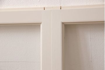 ガラス窓2枚を新規製作!アンティークホワイトでペイント仕上げ。(ガラス戸、引き戸)