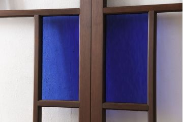 ガラス戸2枚を新規製作!お好みの色ガラスを使用し、レトロな仕上がりに。(建具、引き戸)