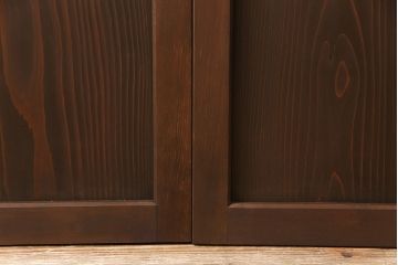 ガラス戸2枚を新規製作!お好みの色ガラスを使用し、レトロな仕上がりに。(建具、引き戸)