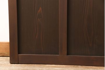 ガラス戸2枚を新規製作!お好みの色ガラスを使用し、レトロな仕上がりに。(建具、引き戸)