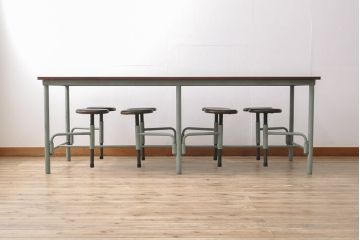 格納スツール8脚付きテーブルを新規製作!鉄脚を淡い青緑色にペイント。(ダイニングテーブル、作業台)