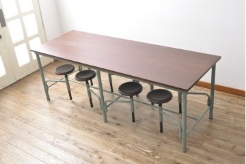 格納スツール8脚付きテーブルを新規製作!鉄脚を淡い青緑色にペイント。(ダイニングテーブル、作業台)
