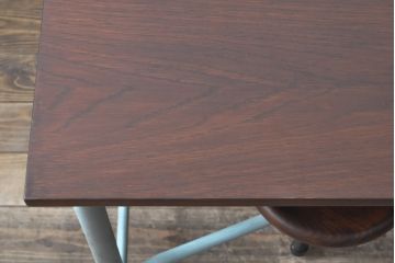 格納スツール8脚付きテーブルを新規製作!鉄脚を淡い青緑色にペイント。(ダイニングテーブル、作業台)