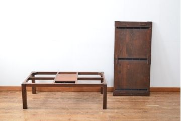 こたつを新規製作!「もし岩谷堂箪笥がこたつを作ったら」をイメージして製作。天板に装飾金具を取り付け、箪笥に近い色味に着色仕上げ。(ローテーブル、座卓)