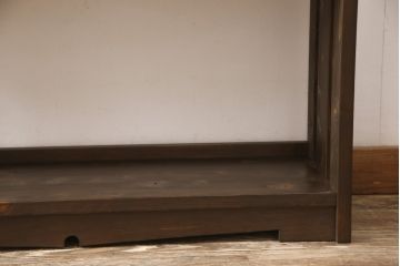 本棚を新規製作!昭和中期の楔式の本棚のデザインを再現。濃い茶色に着色仕上げ。(オープンラック、シェルフ、飾り棚、ブックシェルフ)