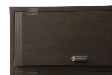 パタパタ扉のの下駄箱を新規製作!棚板は取り外しできる仕様に。(収納棚、戸棚、ロッカー、キャビネット)