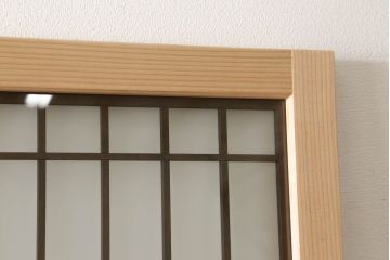 ガラス戸2枚を新規製作!当店のオーダー家具を参考にご希望のサイズで。両面ガラス仕様で引き手・戸車取り付け。本体色味は当店商品を参考に着色。(引き戸、建具)