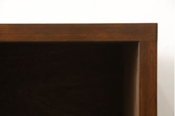 マス目棚を新規製作!当店のオーダー家具を参考にご希望のサイズで。ヒノキの無垢材を使用し、棚は横4列、縦2列の造りで。(ロッカー、ラック、本棚)