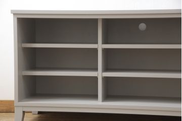 テレビ台を新規製作!3種類のガラスを使用した建具を製作。背面には配線用の穴あけ加工。全体を枯野色にペイント仕上げ。(ローボード、テレビ台、テレビボード、キャビネット、サイドボード)