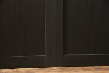 ガラス戸を新規製作!クリアガラスを取り付け、濃い茶色で着色仕上げ。(引き戸、建具)