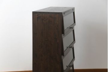 パタパタ扉の下駄箱を新規製作!扉にはアンティーク結霜ガラスを使用。(収納棚、戸棚、ロッカー)