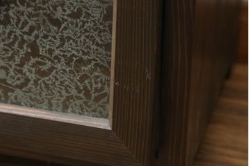 パタパタ扉の下駄箱を新規製作!扉にはアンティーク結霜ガラスを使用。(収納棚、戸棚、ロッカー)