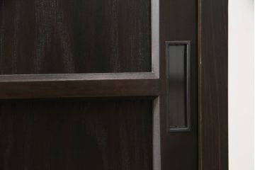 重ね戸棚を新規製作!棚や引き出し位置をご希望に合わせて製作し、色は参考商品に合わせて濃い茶色で着色仕上げ。(食器棚、収納棚、カップボード、キャビネット、飾り棚、引き出し)